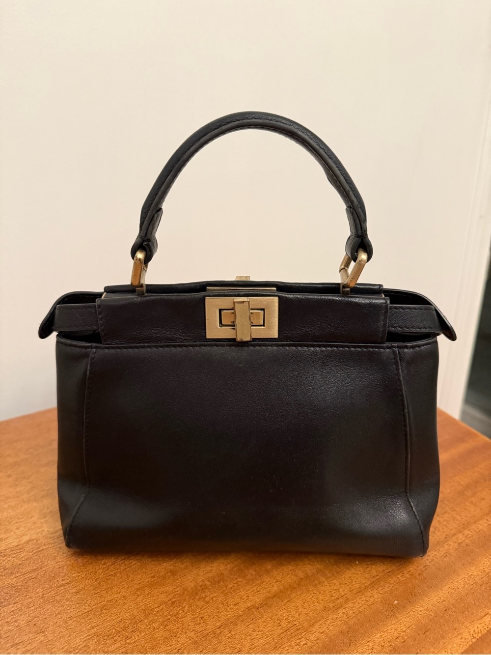 Peekaboo Bag